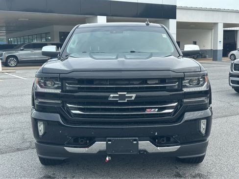 Used 2016 Chevrolet Silverado 1500 LTZ Z71 w/ LTZ Plus Package AWD/4WD image 5