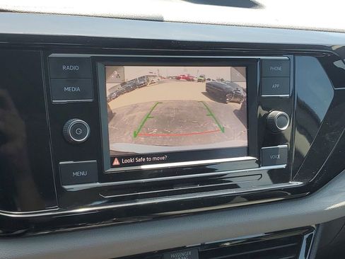 Used 2022 Volkswagen Taos S AWD/4WD image 27