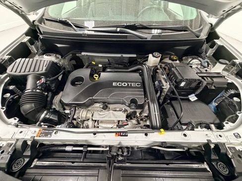 Certified 2022 Chevrolet Equinox Premier AWD/4WD image 32