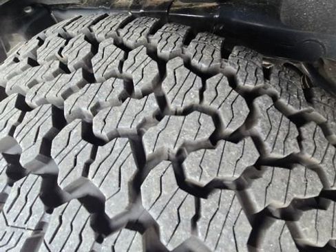 Used 2025 Ford Bronco Heritage Edition image 12