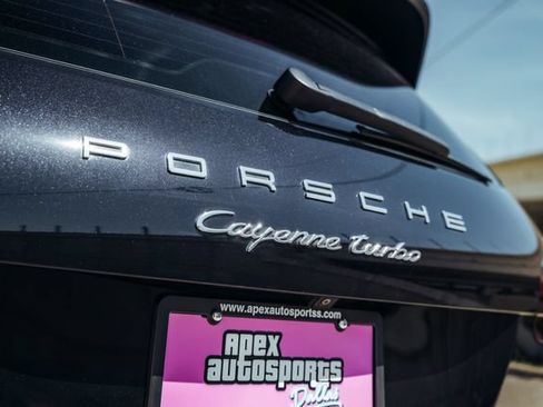 Used 2016 Porsche Cayenne Turbo AWD/4WD image 44