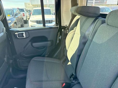 New 2026 Jeep Gladiator Rubicon w/ Steel Power Dome Hood Package image 12