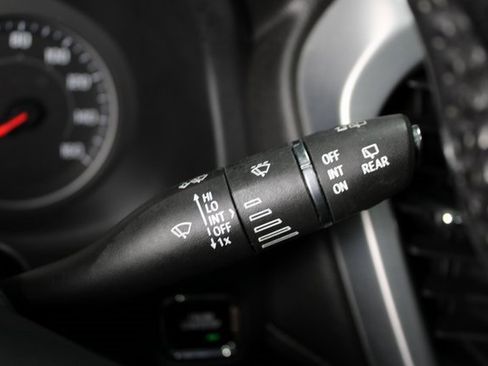 Used 2020 GMC Acadia SLE w/ Driver Convenience Package image 23