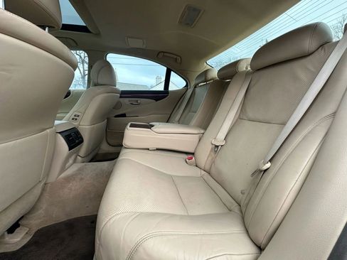 Used 2012 Lexus LS 460 AWD image 13