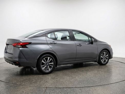 Used 2025 Nissan Versa SV FWD image 9