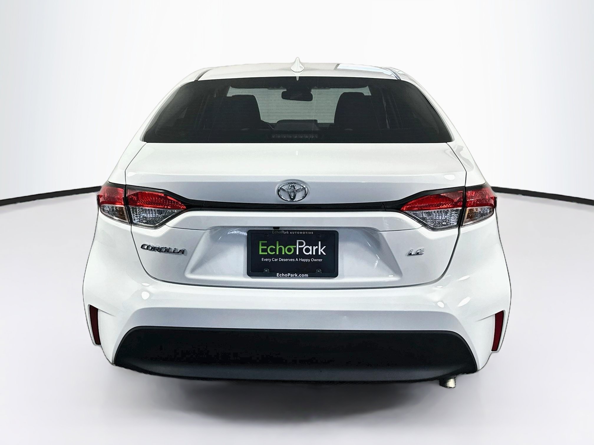 Used 2026 Toyota Corolla LE FWD image 7