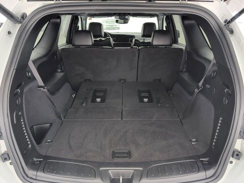 Used 2024 Dodge Durango GT image 20