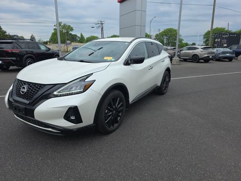 Used 2024 Nissan Murano SV w/ SV Midnight Edition Package AWD/4WD image 8