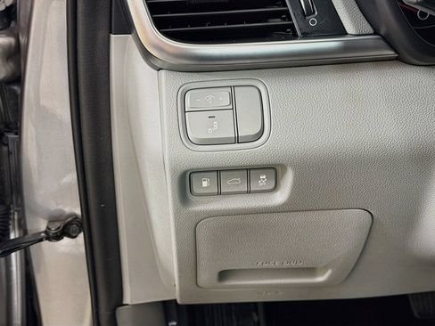 Used 2018 Kia Optima EX w/ Premium Package FWD image 26