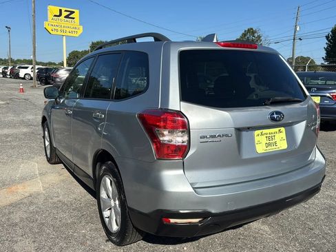 Used 2016 Subaru Forester 2.5i Premium w/ All-Weather Package AWD/4WD image 5