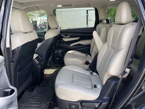 Used 2022 Subaru Ascent Limited w/ Technology Package image 31