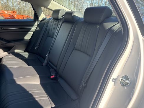 Used 2021 Honda Accord Sport Special Edition image 13