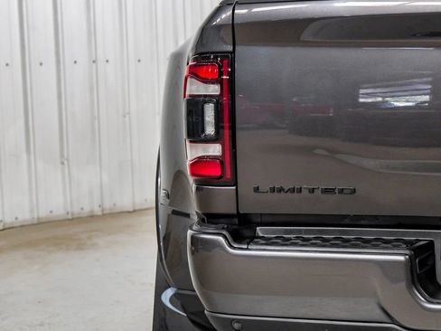 Used 2022 RAM 3500 Limited AWD/4WD image 49