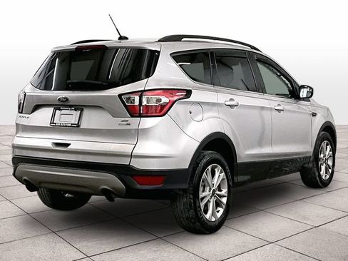 Used 2018 Ford Escape SE AWD/4WD image 12
