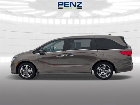 Used 2018 Honda Odyssey Touring image 6