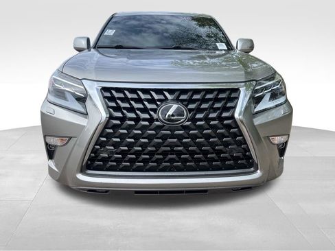 Used 2021 Lexus GX 460 Premium w/ Premium Package AWD/4WD image 10
