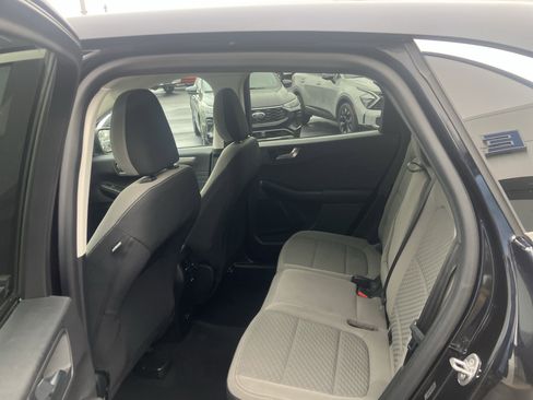 Used 2021 Ford Escape SE w/ Convenience Package image 16