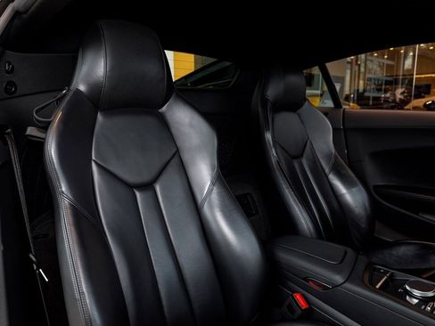 Used 2022 Audi R8 V10 performance image 34