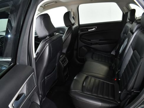 Used 2024 Ford Edge SEL w/ Convenience Package AWD/4WD image 16