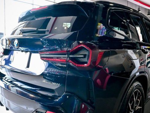 Used 2022 BMW X3 xDrive30i w/ M Sport Package 2 AWD/4WD image 11