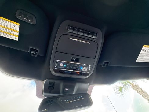Used 2024 Ford F150 Raptor AWD/4WD image 43