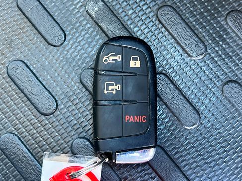 Used 2023 RAM ProMaster 2500 image 36