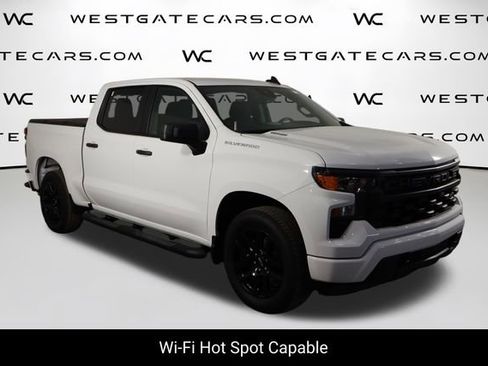 Used 2025 Chevrolet Silverado 1500 Custom w/ LPO, Dark Essentials Package RWD image 41