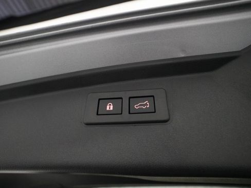 Used 2025 Subaru Outback Premium image 15