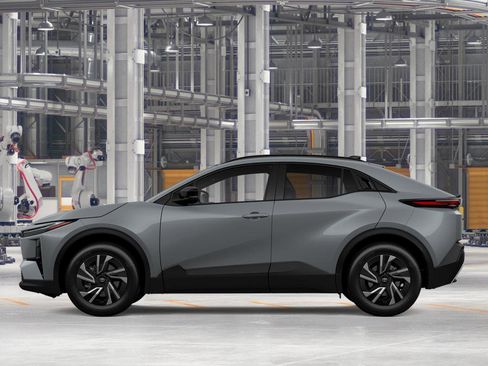 New 2026 Toyota C-HR AWD/4WD image 4