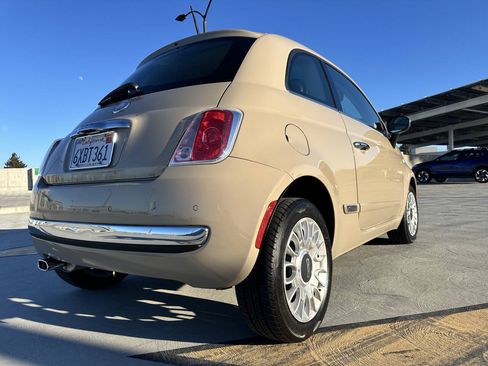 Used 2012 FIAT 500 Lounge w/ Convenience Group FWD image 4