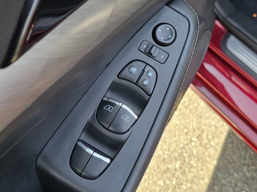 Used 2017 Nissan Maxima 3.5 SV FWD image 35