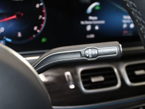 Used 2023 Mercedes-Benz GLE 350 4MATIC image 34