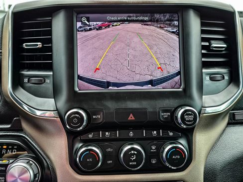 Used 2021 RAM 1500 Laramie image 21