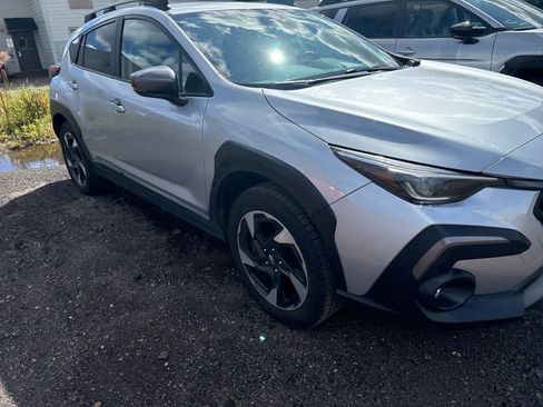 Used 2024 Subaru Crosstrek 2.5i Limited AWD/4WD image 11
