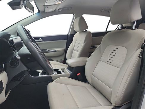 Used 2022 Kia Sportage LX w/ LX AWD Value Edition Package image 10