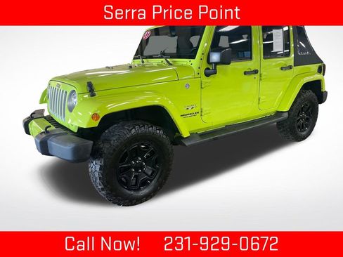 Used 2017 Jeep Wrangler Unlimited Sahara AWD/4WD image 1