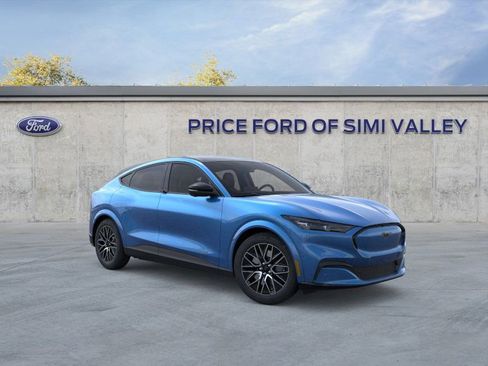 New 2025 Ford Mustang Mach-E Premium image 7