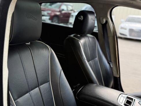Used 2012 Jaguar XJ L RWD image 29