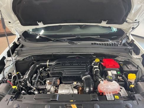 Used 2023 Jeep Renegade Altitude w/ Sun/Sound Group AWD/4WD image 52