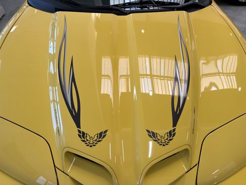 Used 2002 Pontiac Firebird Trans Am RWD image 29