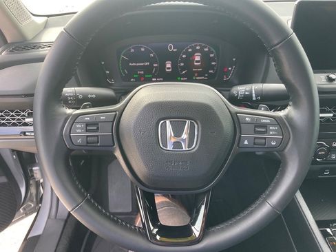 Used 2024 Honda Accord EX-L image 9