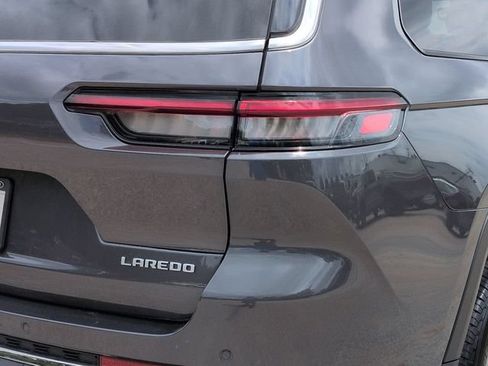 Used 2024 Jeep Grand Cherokee L Laredo RWD image 14