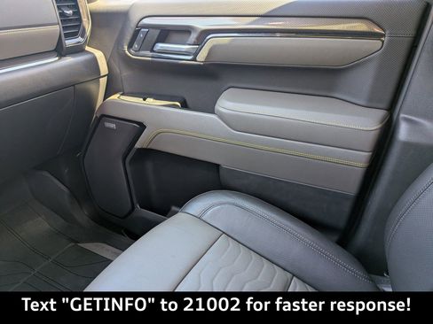 Used 2022 Chevrolet Silverado 1500 ZR2 w/ Technology Package AWD/4WD image 19