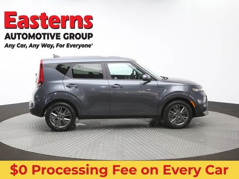 Used 2021 Kia Soul S FWD image 46