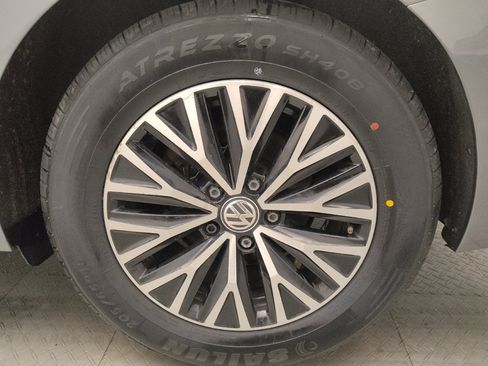 Used 2021 Volkswagen Jetta S FWD image 31