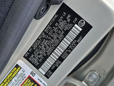 Used 2025 Lexus ES 300h w/ Premium Package FWD image 40