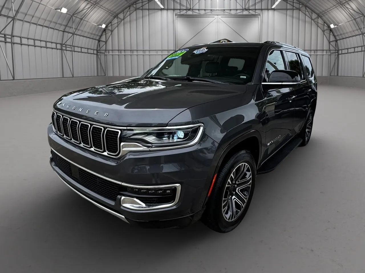 Used 2024 Jeep Wagoneer Series II AWD/4WD image 1
