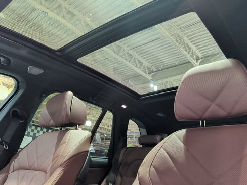 Used 2026 BMW X5 M60i AWD/4WD image 19