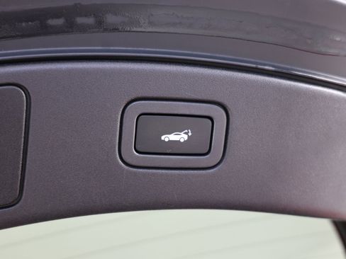 Used 2022 Jaguar F-TYPE R-Dynamic image 33