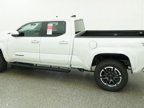 New 2026 Toyota Tacoma TRD Sport AWD/4WD image 4